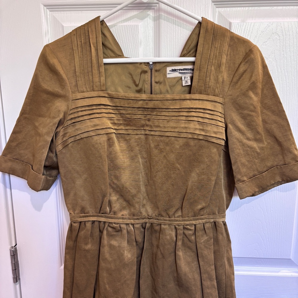 Burberry dress - Picture 2 of 6